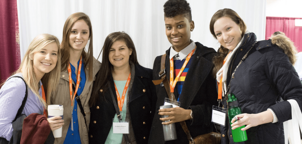 VIN Foundation | Supporting veterinarians to cultivate a healthy animal community | Resources | Solutions for the Profession Veterinary Student Essay Competition